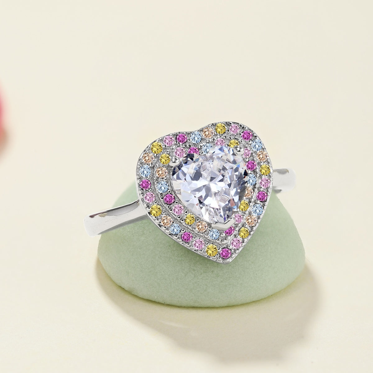 [Charm Aries Jewelry]Delicate Ebullient Heart Shape Wedding Ring