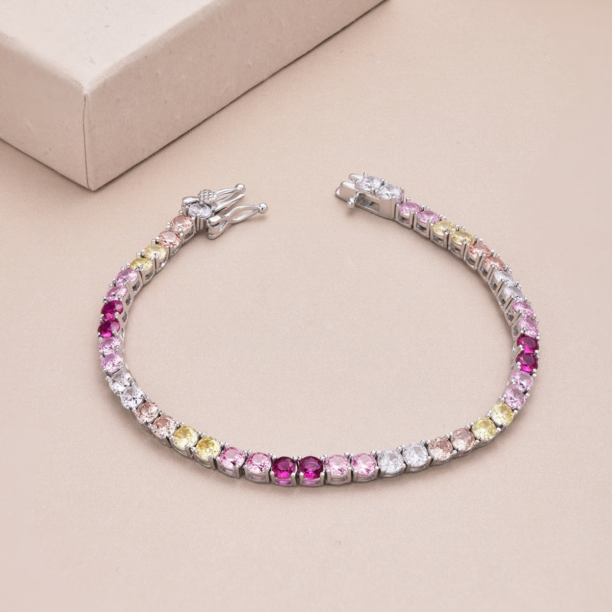 [Charm Aries Jewelry]Radiant Colorful Round Cut Tennis Bracelet
