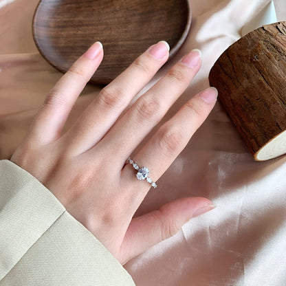 [Charm Aries Jewelry]0.75 Carat Luxurious Vibrant Elongated Cushion Cut Daily Ring