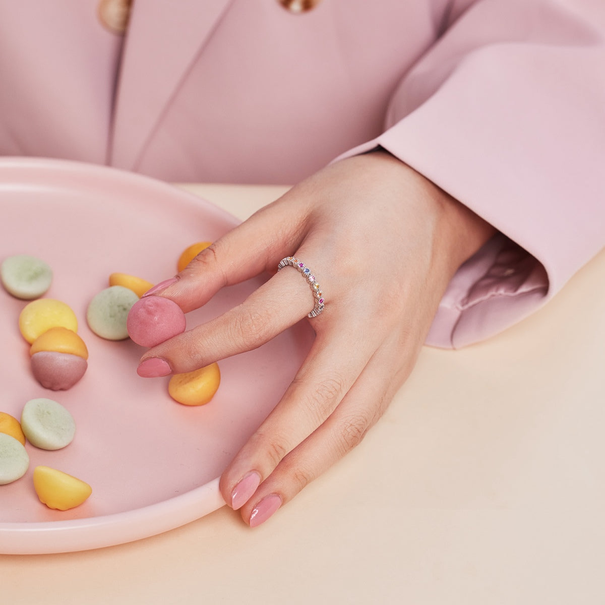 [Charm Aries Jewelry]Unique Scintillating Round Cut Daily Ring