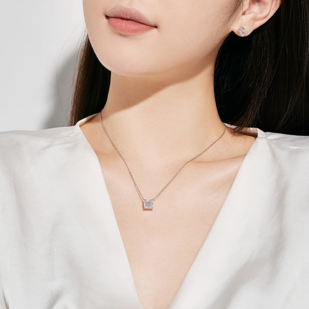 [Charm Aries Jewelry]1.0 Carat Radiant Princess Cut Wedding Earrings