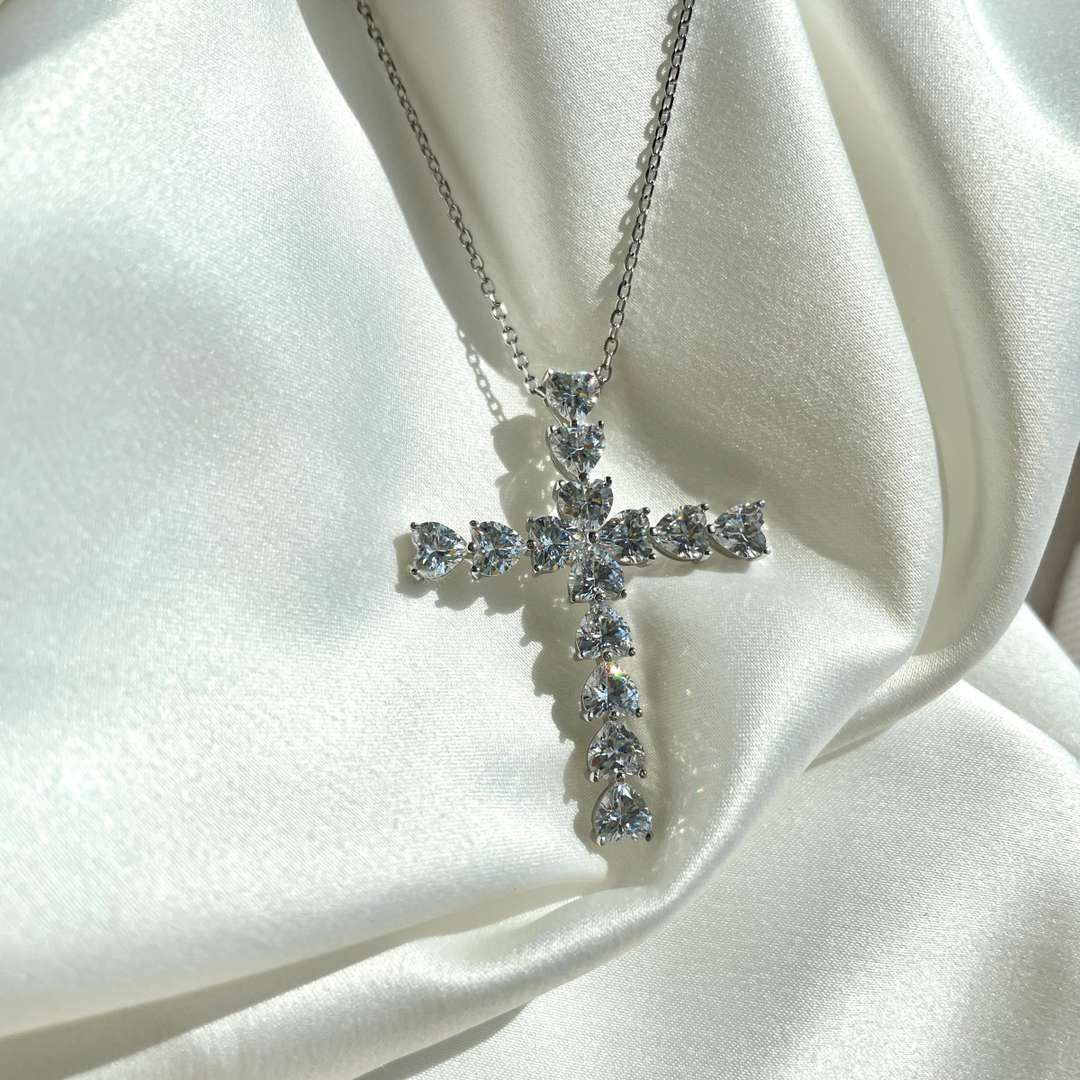 [Charm Aries Jewelry]Radiant Cross Shape Necklace