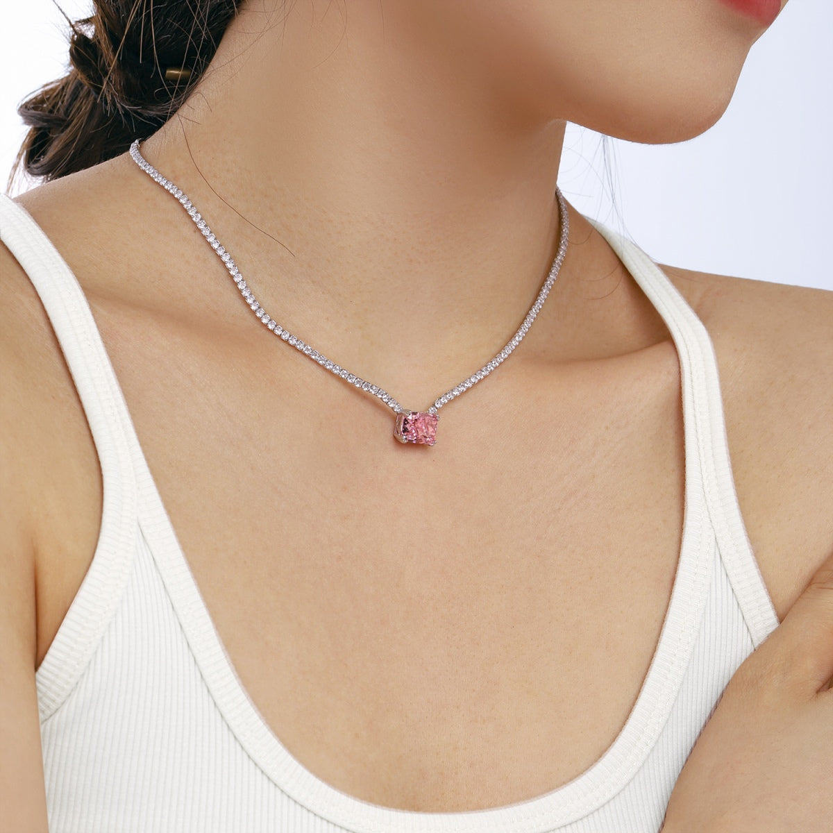 [Charm Aries Jewelry]4.0 Carat Elegant Radiant Cut Necklace
