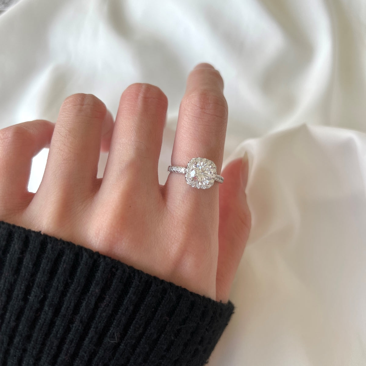 [Charm Aries Jewelry]Dazzling Resplendent Round Cut Wedding Ring