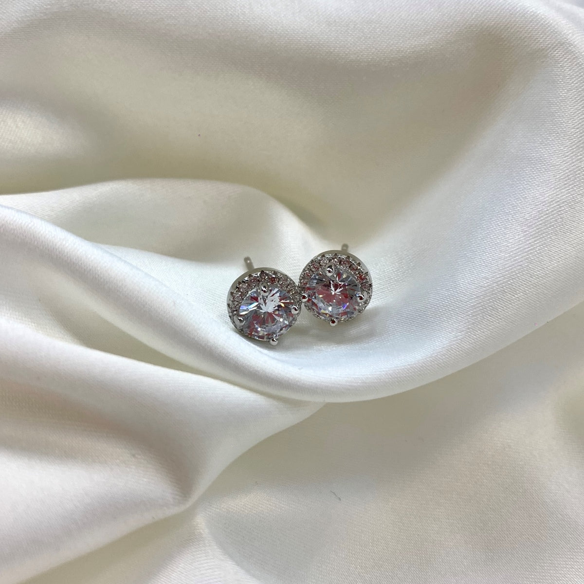 [Charm Aries Jewelry]Classic Princess Round Shape Earrings