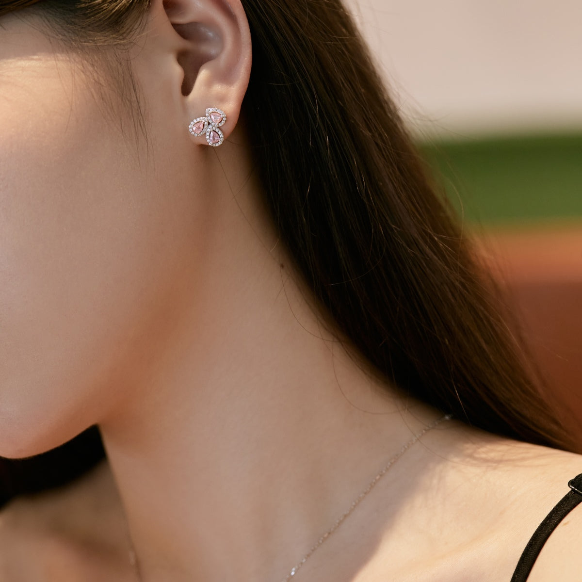 [Charm Aries Jewelry]Ornate Flower Shape Pear Cut Lover Earrings