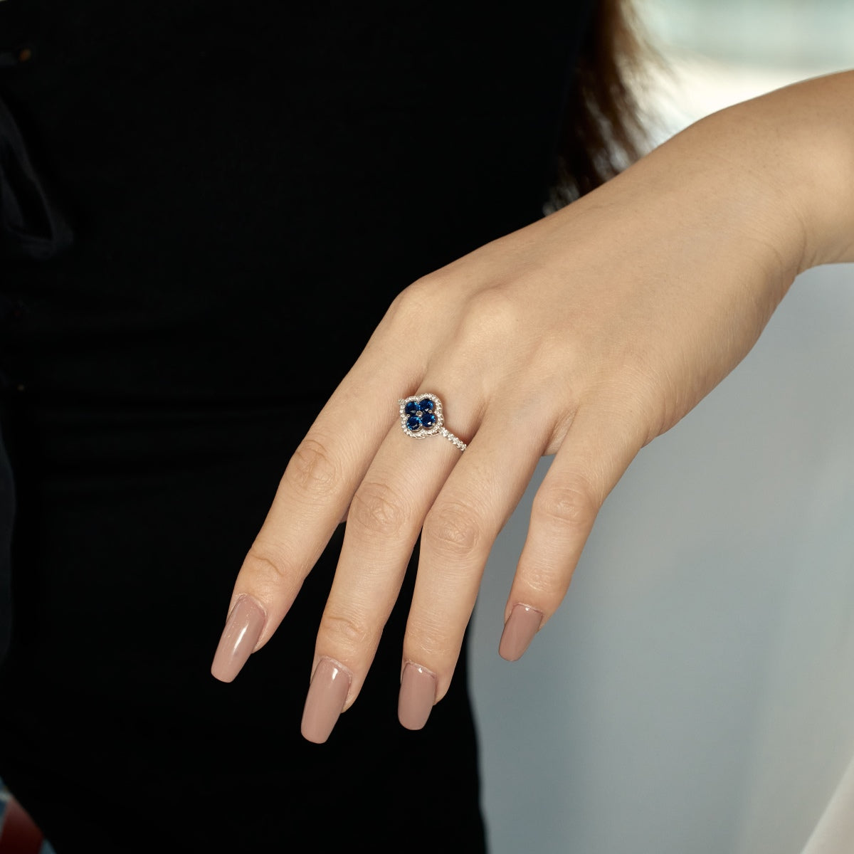 [Charm Aries Jewelry]Four Leaf Charm Aries Flower Design Ring