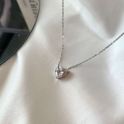 [Charm Aries Jewelry]Heart Shape Main Stone Pendant Collarbone Necklace