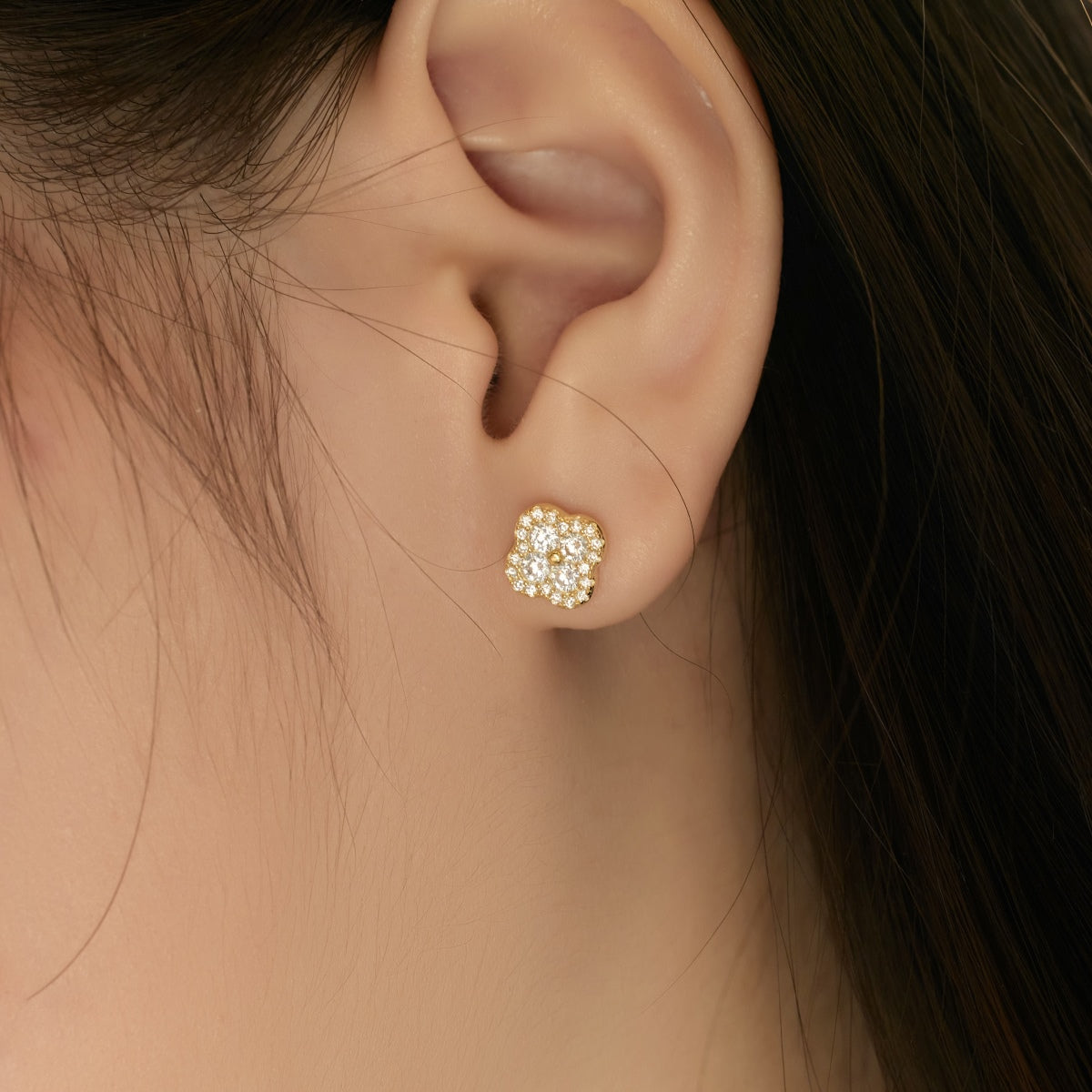 [Charm Aries Jewelry]Four-Leaf Charm Aries Flower Shaped Earrings