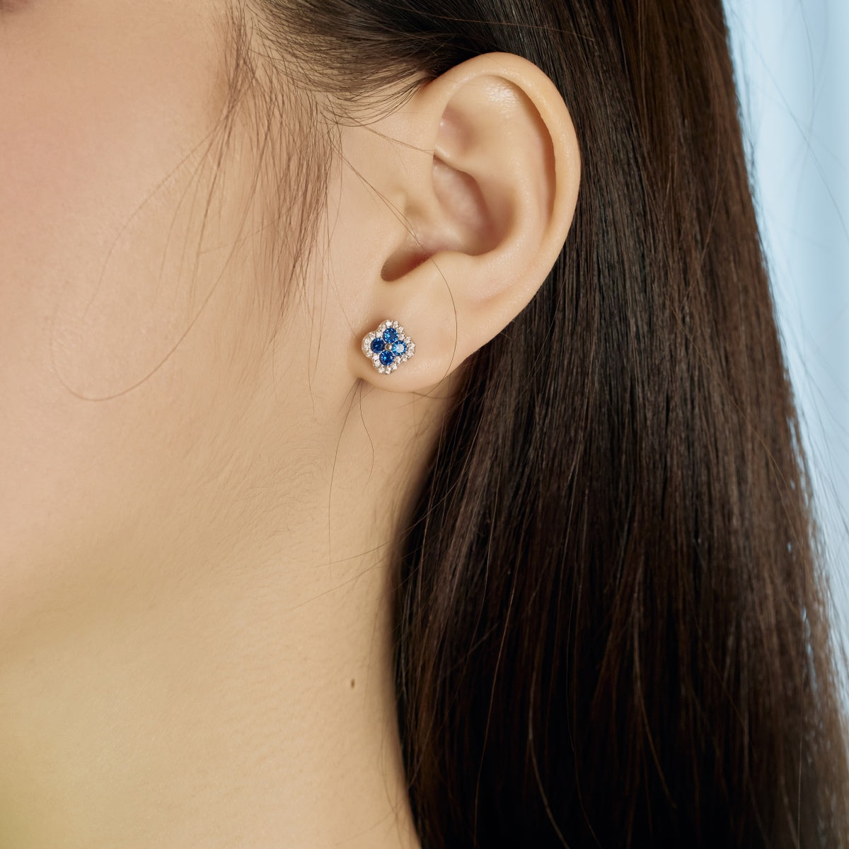 [Charm Aries Jewelry]Four-Leaf Charm Aries Flower Shaped Earrings