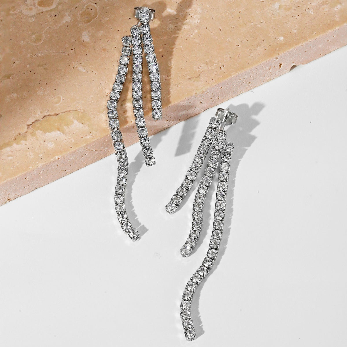 [Charm Aries Jewelry]Luxurious Dainty Banquet Earrings
