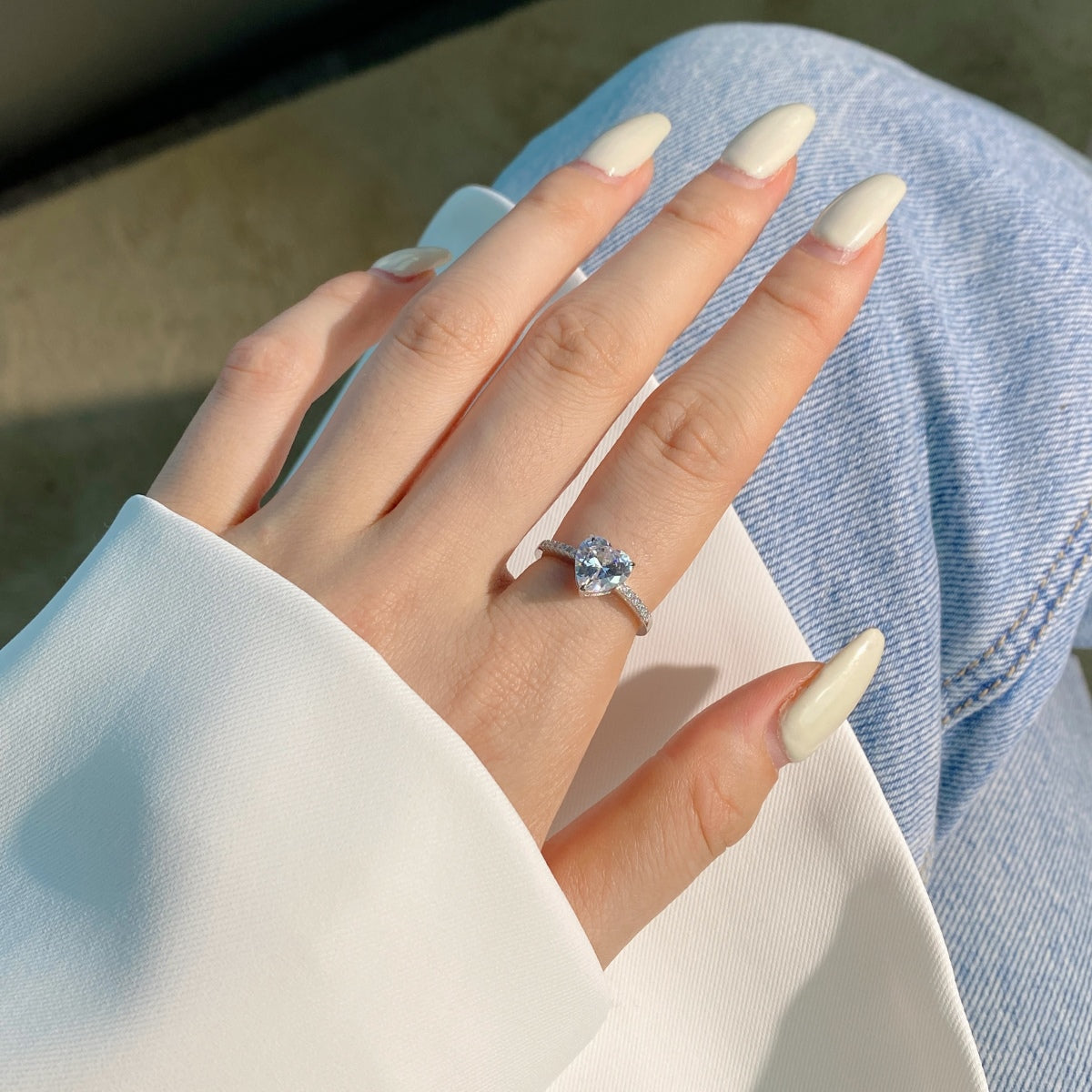 [Charm Aries Jewelry]2.0 Carat Dazzling Lustrous Heart Cut Lover Ring