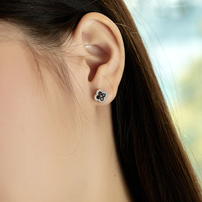 [Charm Aries Jewelry]Four-Leaf Charm Aries Flower Shaped Earrings