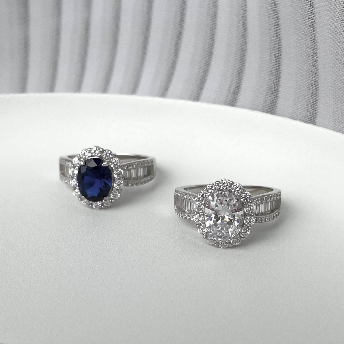 [Charm Aries Jewelry]1.5 Carat Dazzling Charming Oval Cut Banquet Ring