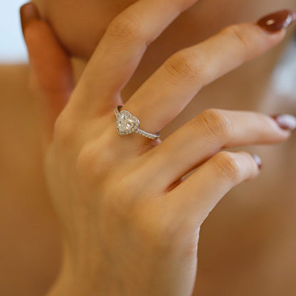 [Charm Aries Jewelry]Eternity Splashy Romantic Heart Shape Lover Ring