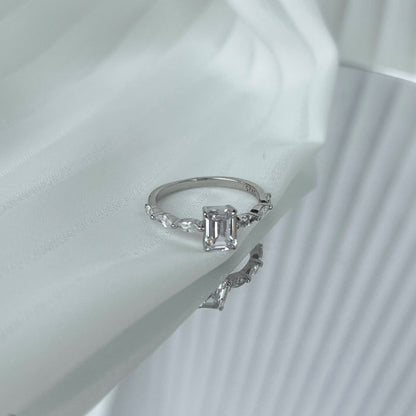 [Charm Aries Jewelry]1.0 Carat Dainty Resplendent Radiant Cut Daily Ring