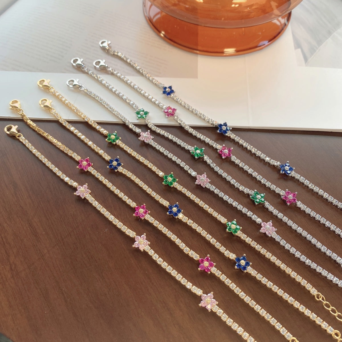[Charm Aries Jewelry]Sparkling Flower Shape Tennis Bracelet