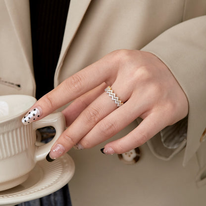 [Charm Aries Jewelry]Delicate Enchanting Wave Shape Daily Ring