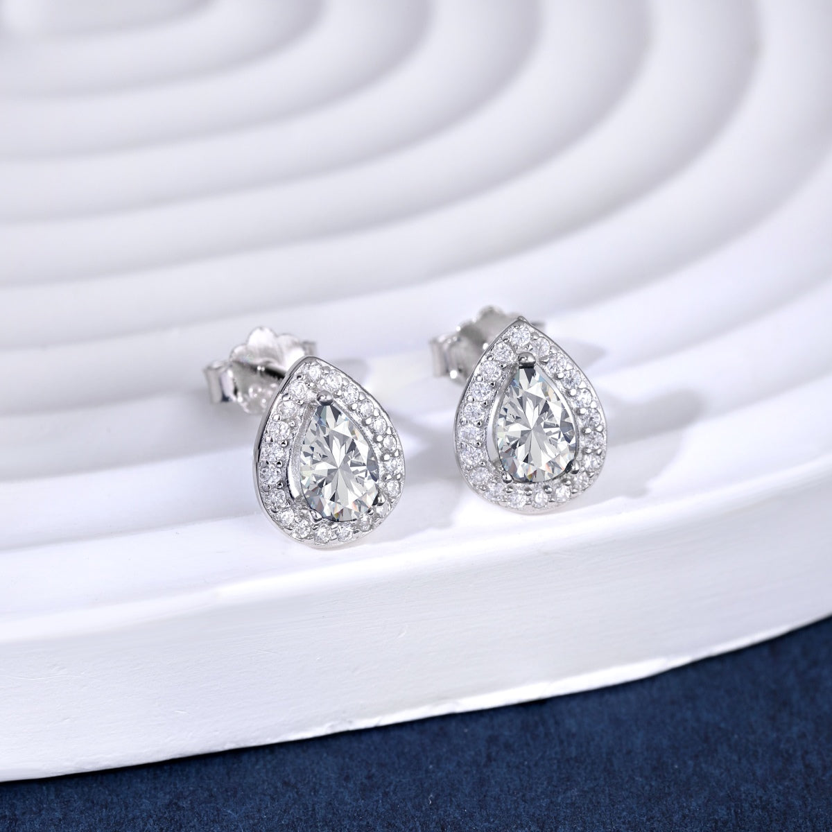 [Charm Aries Jewelry]Luxurious Water Drop Shape Earrings