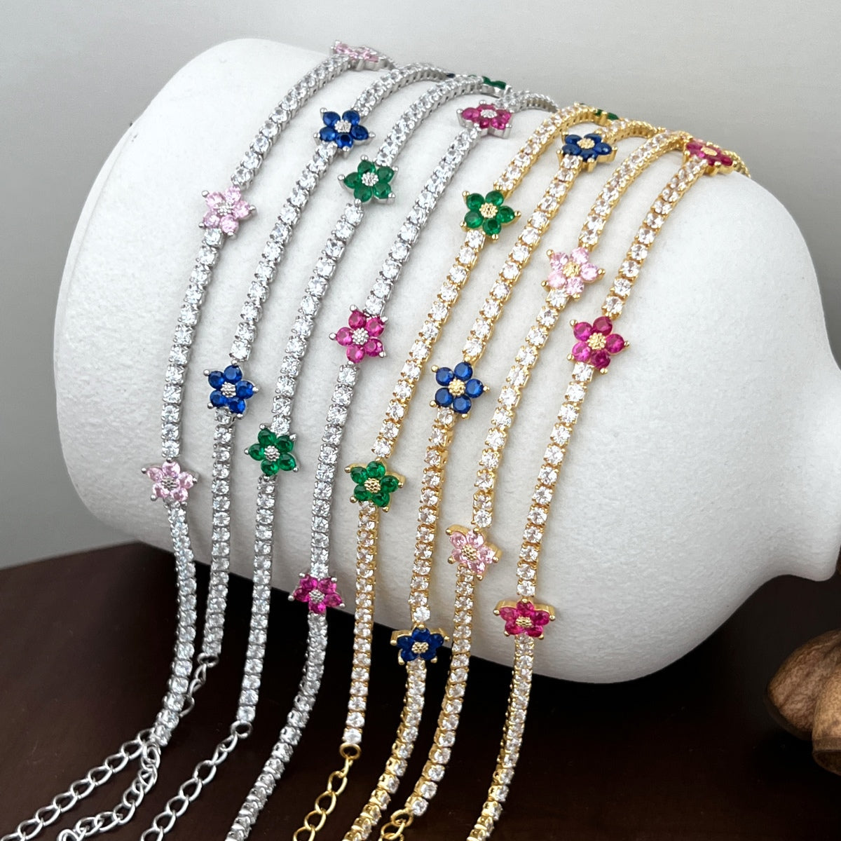 [Charm Aries Jewelry]Sparkling Flower Shape Tennis Bracelet