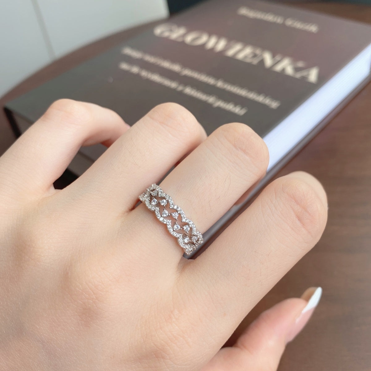 [Charm Aries Jewelry]Elegant Resplendent Round Shape Party Ring