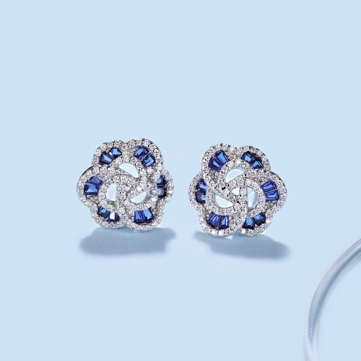 [Charm Aries Jewelry]Exquisite Flower Shape Daily Earrings