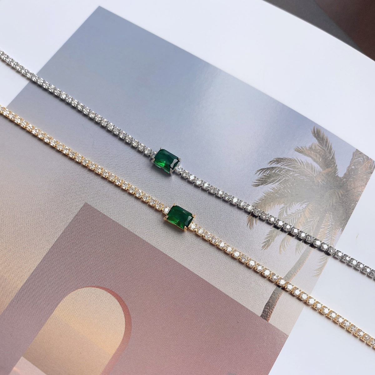 [Charm Aries Jewelry]1.0 Carat Unique Emerald Cut Banquet Bracelet