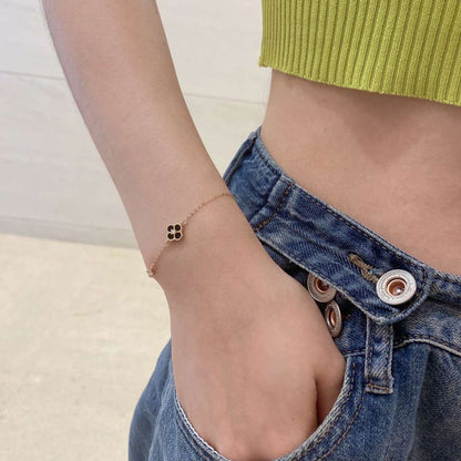 [Charm Aries Jewelry]Delicate Four Leaf Charm Aries Bracelet