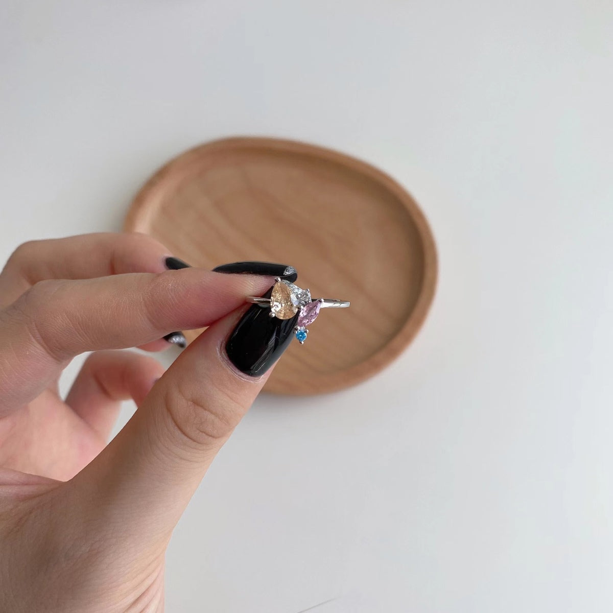 [Charm Aries Jewelry]Radiant Colorful Multi Cut Daily Ring