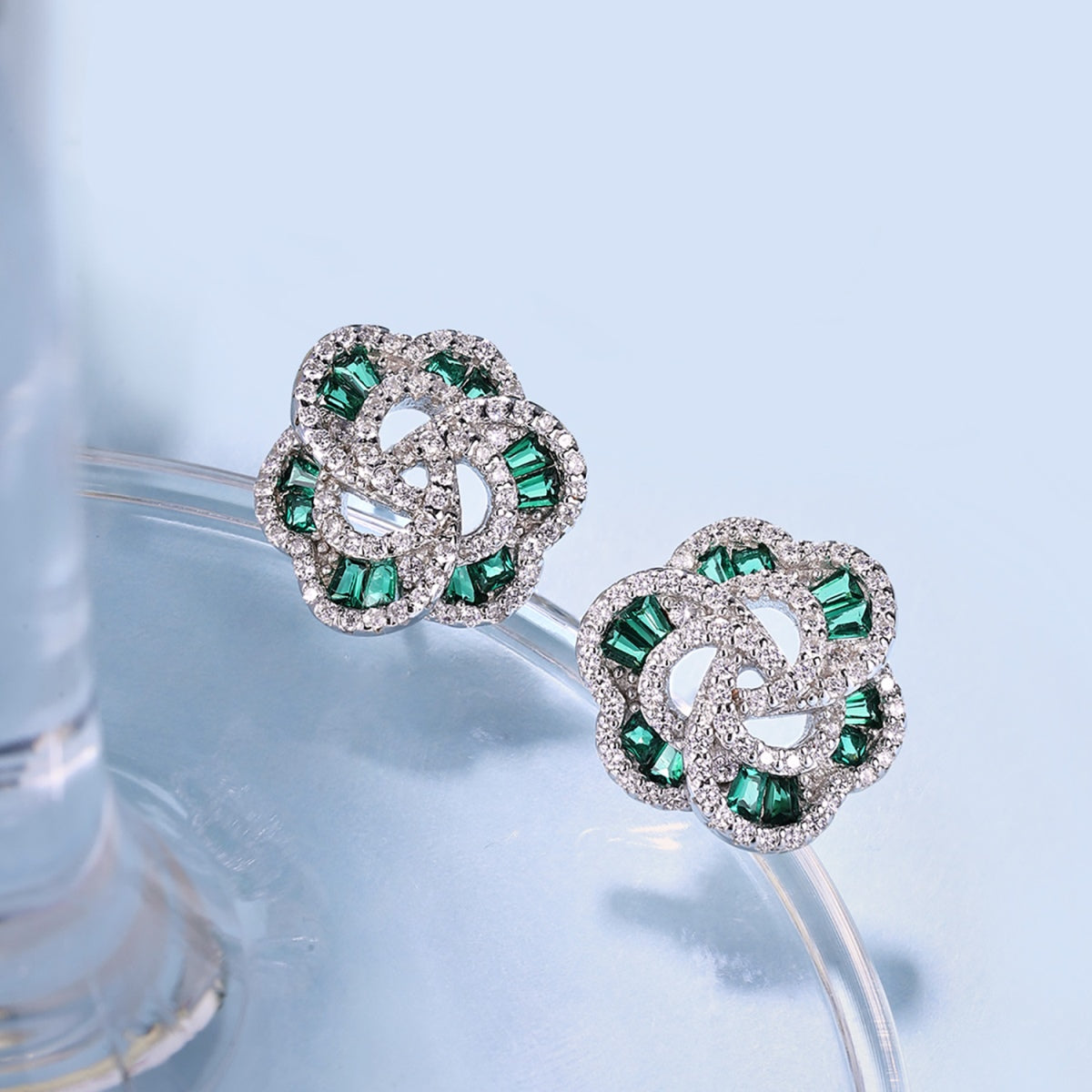 [Charm Aries Jewelry]Exquisite Flower Shape Daily Earrings