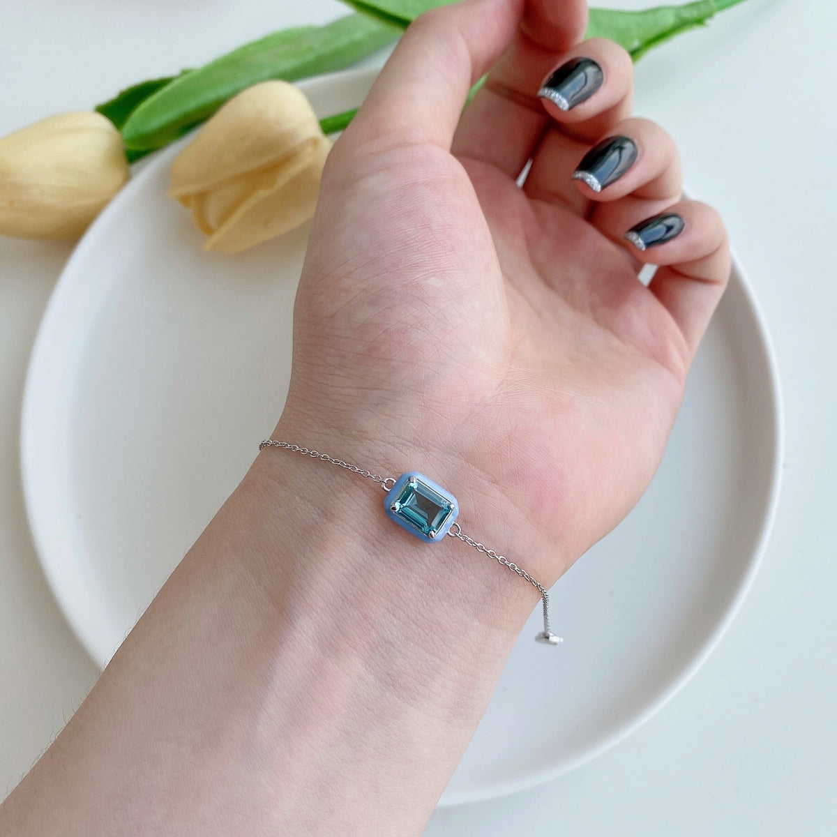 [Charm Aries Jewelry]2.0 Carat Sparkling Colorful Emerald Cut Daily Bracelet