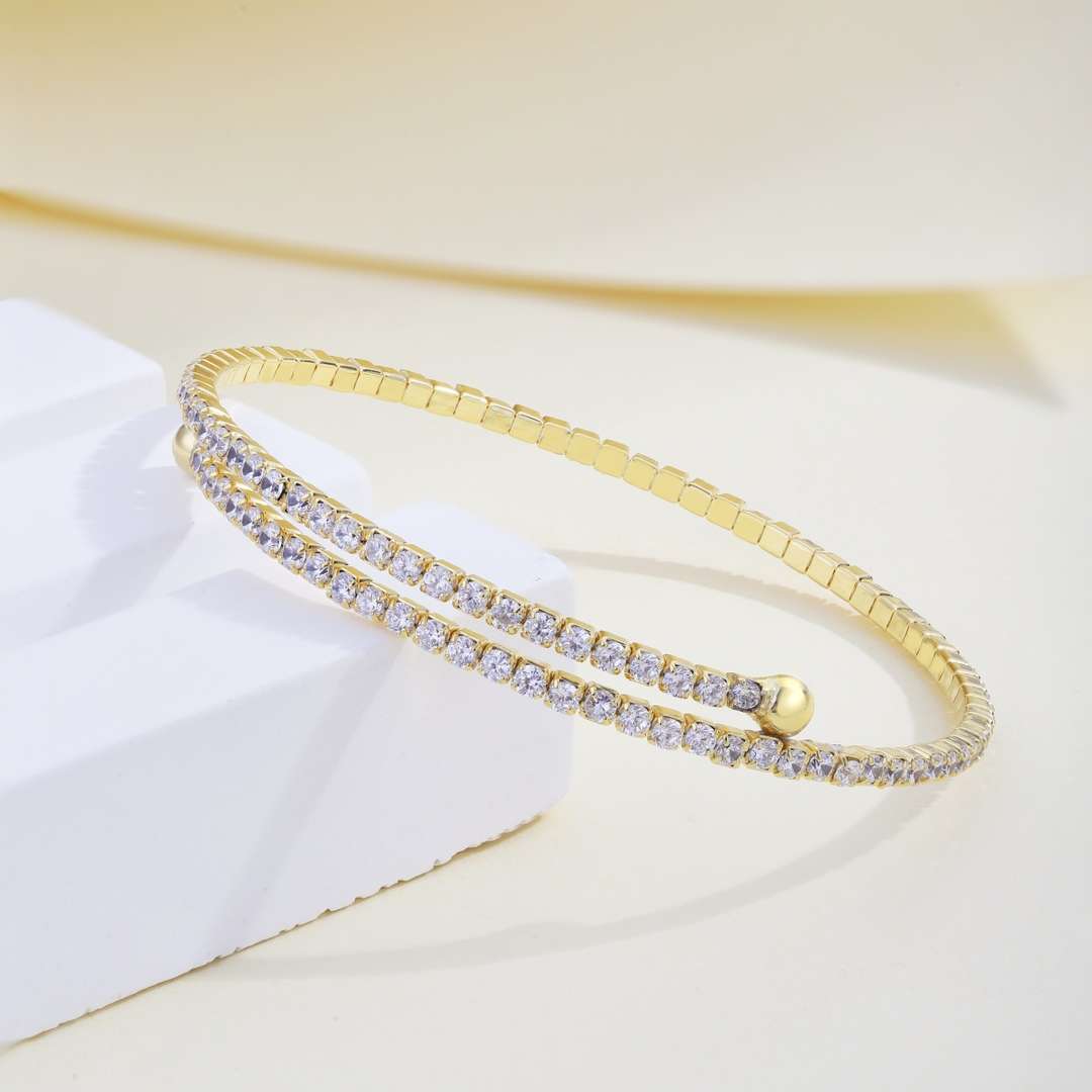[Charm Aries Jewelry]Row of Diamonds Round Fashion Bracelet
