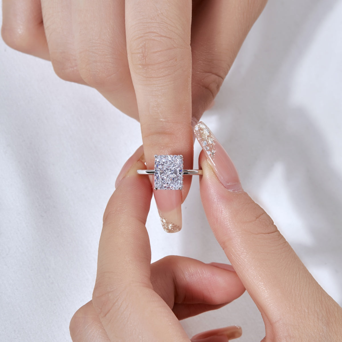 [Charm Aries Jewelry]4.0 Carat Ornate Enchanting Radiand Cut Banquet Ring