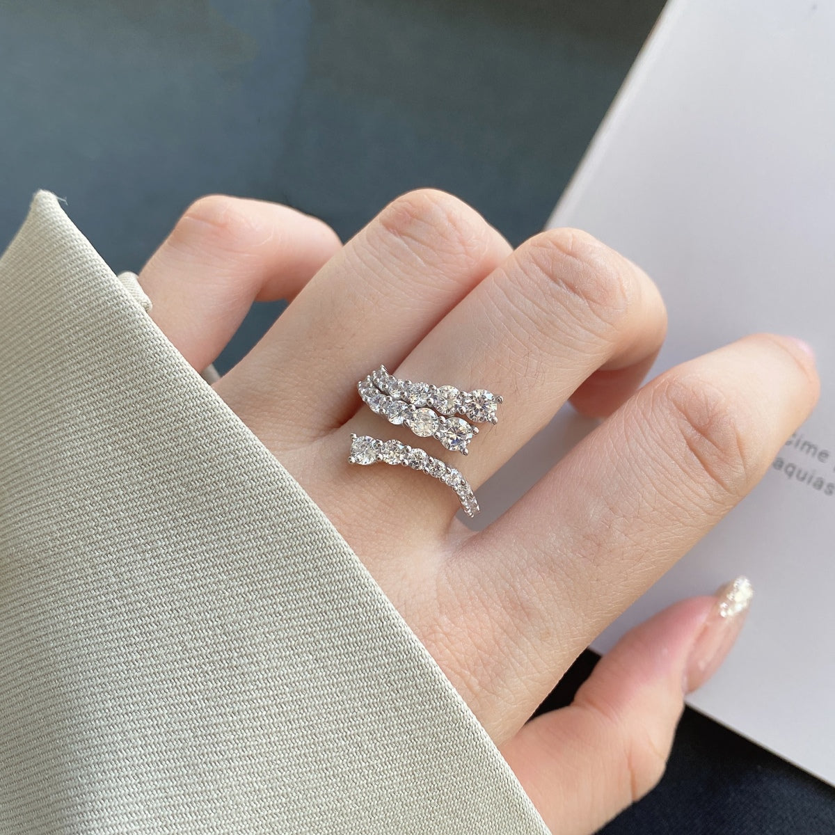 [Charm Aries Jewelry]Unique Vivid Snake Shape Daily Ring