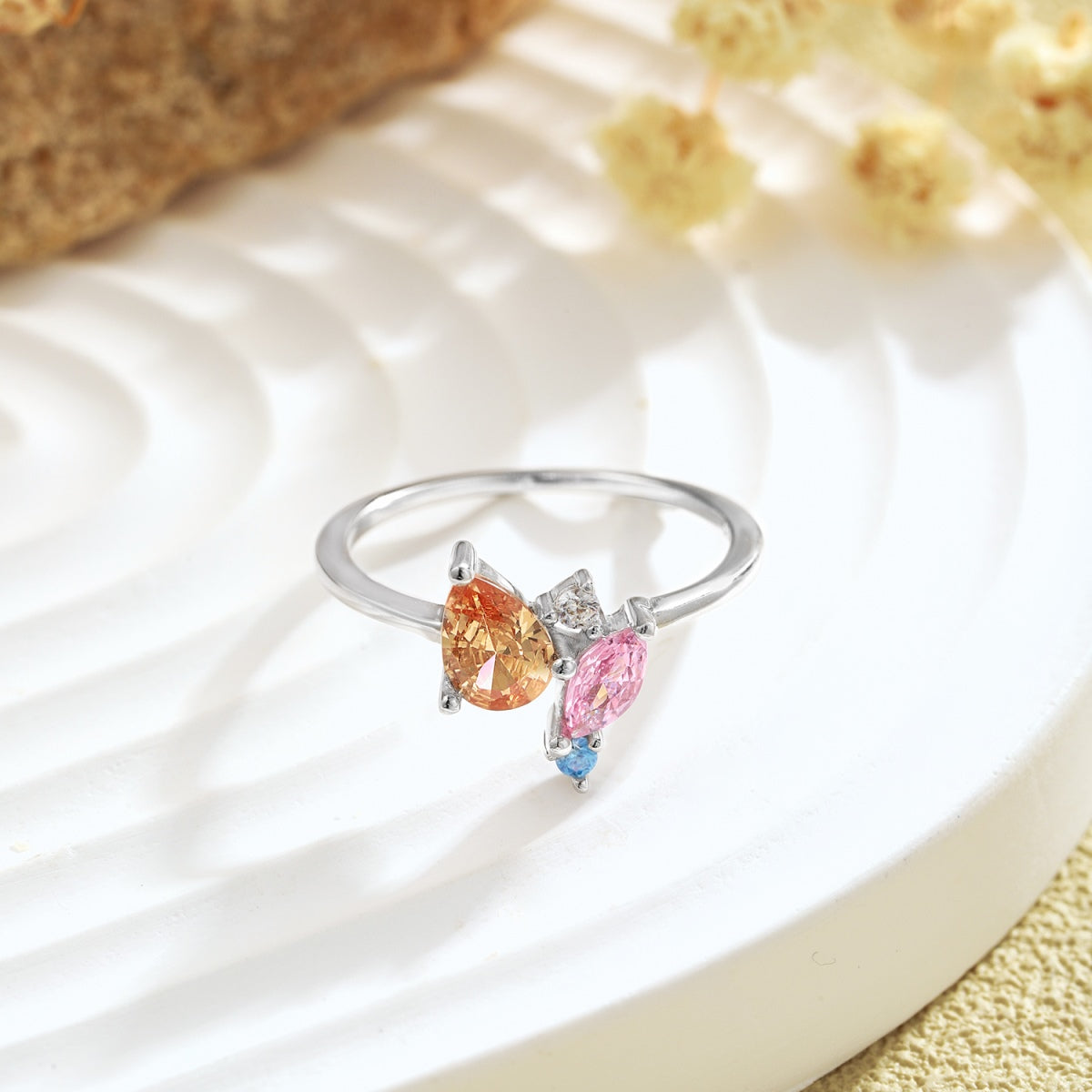[Charm Aries Jewelry]Radiant Colorful Multi Cut Daily Ring