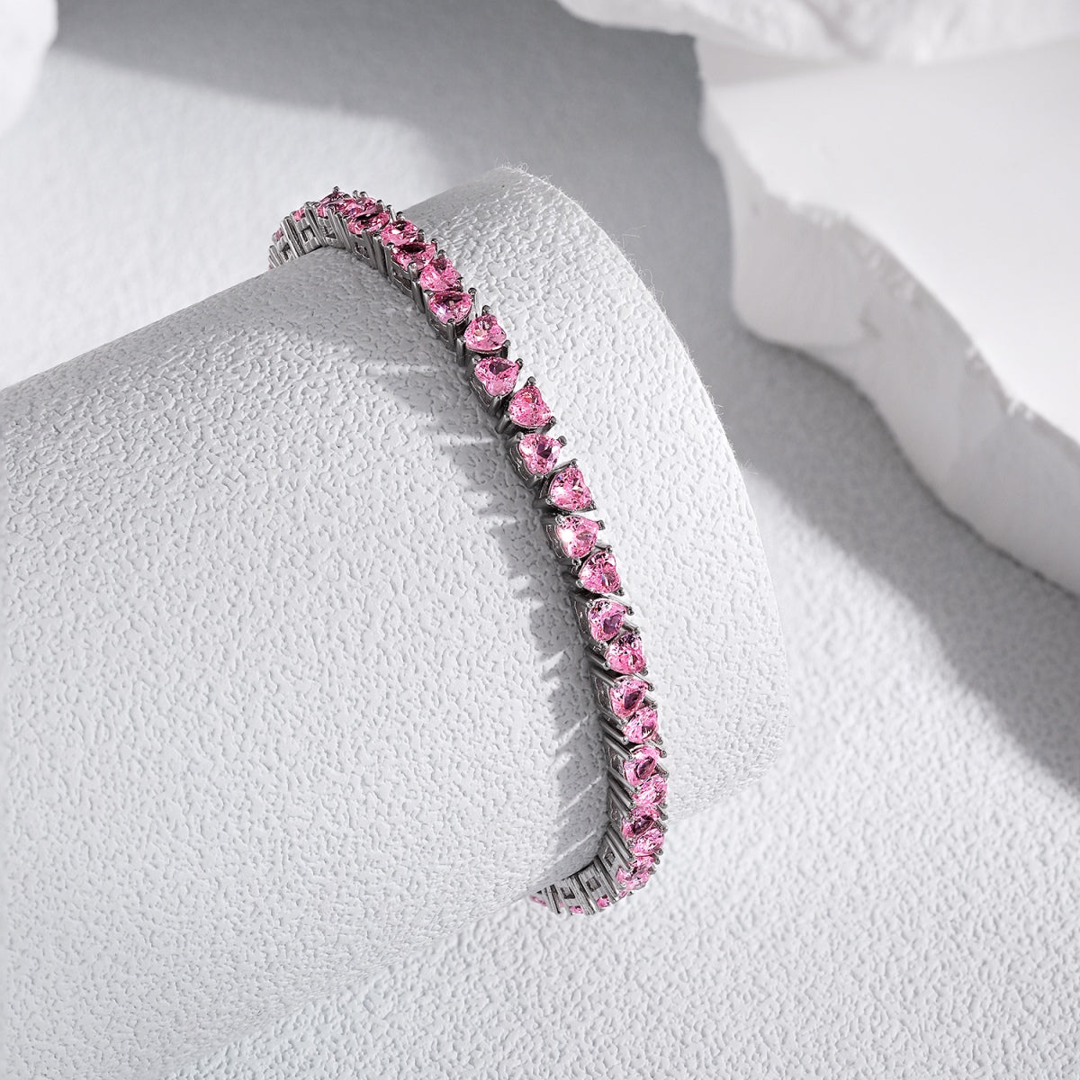 [Charm Aries Jewelry]Dazzling Romantic Heart Shape Lover Bracelet