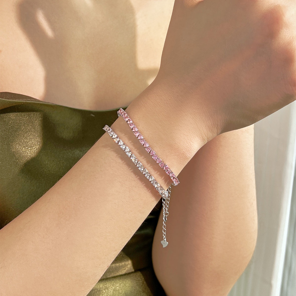 [Charm Aries Jewelry]Dazzling Romantic Heart Shape Lover Bracelet