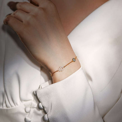 [Charm Aries Jewelry]Gost Shape & Round Shape Necklace