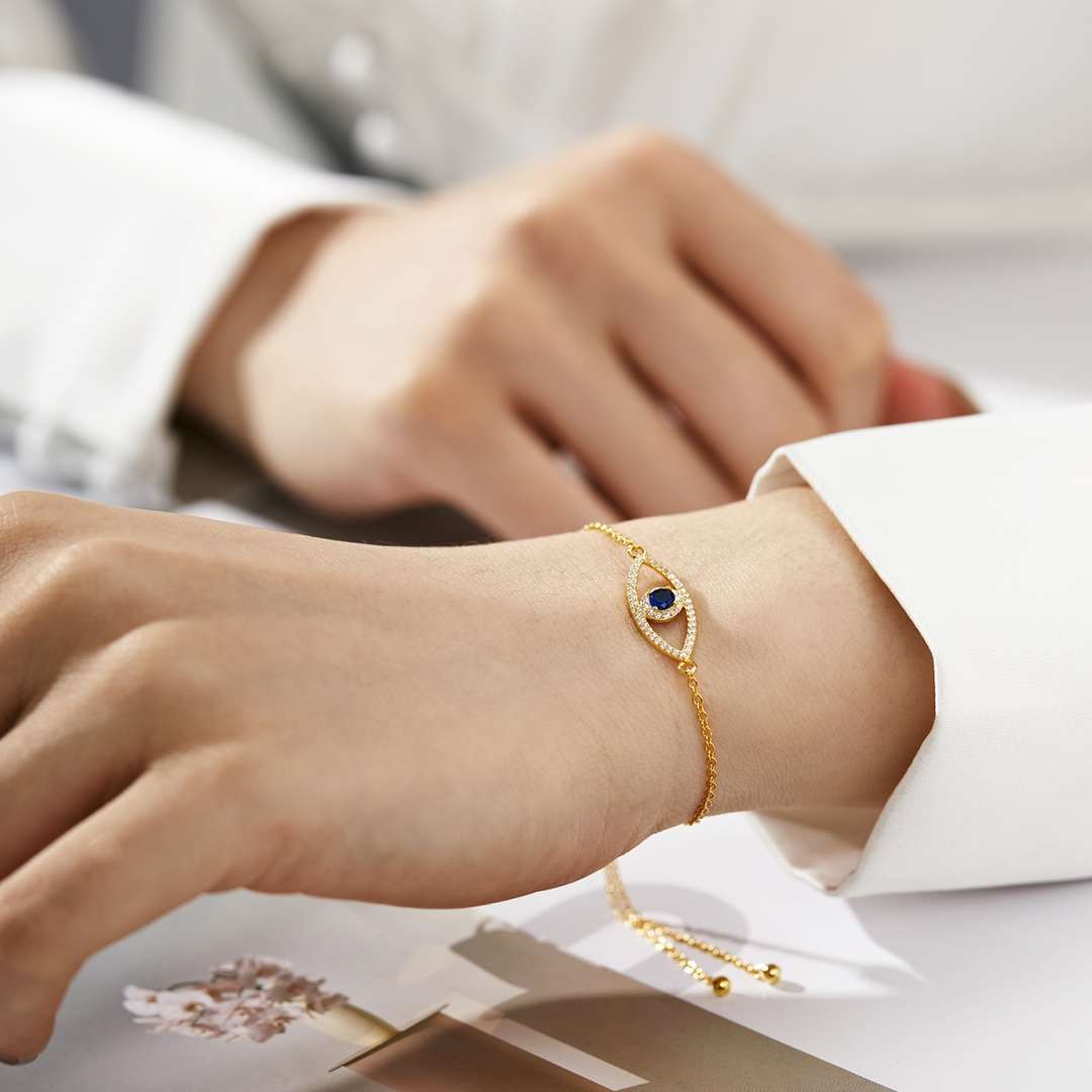 [Charm Aries Jewelry]Devil's Eye Hollow Design Bracelet