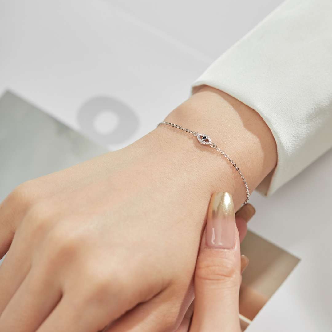 [Charm Aries Jewelry]Evil Eye Shape Necklace
