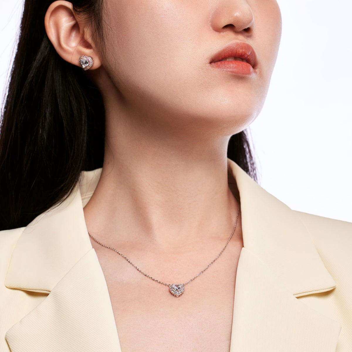 [Charm Aries Jewelry]Dazzling Heart Shape Lover Earrings