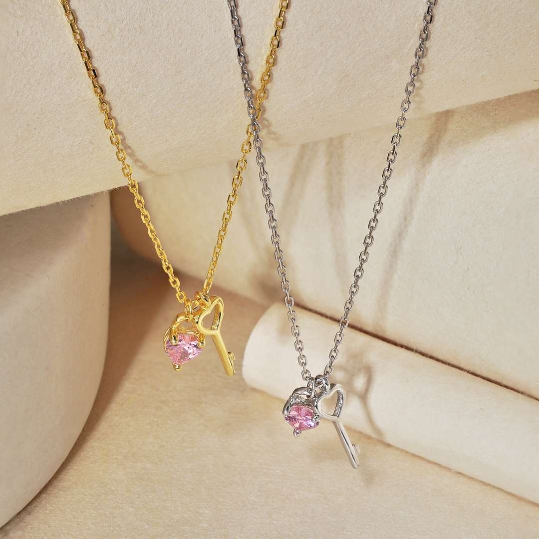 [Charm Aries Jewelry]Unique Heart Shape Key Pendent Necklace