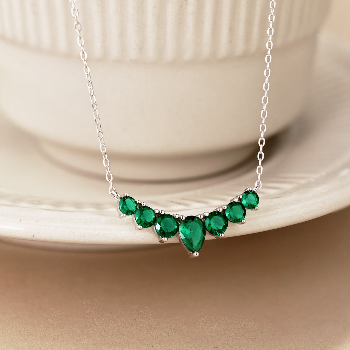 [Charm Aries Jewelry]Dainty Colorful Heart Necklace