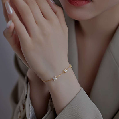 [Charm Aries Jewelry]Radiant Butterfly Shape Necklace