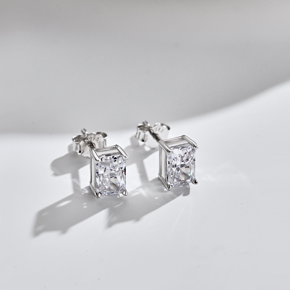 [Charm Aries Jewelry]Radiant Luxurious Princess Cut Daily Earrings