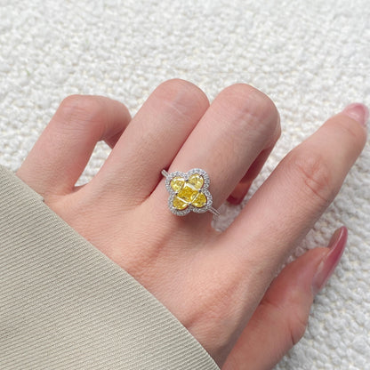 [Charm Aries Jewelry]Luxurious Eternity Flower Shape Banquet Ring