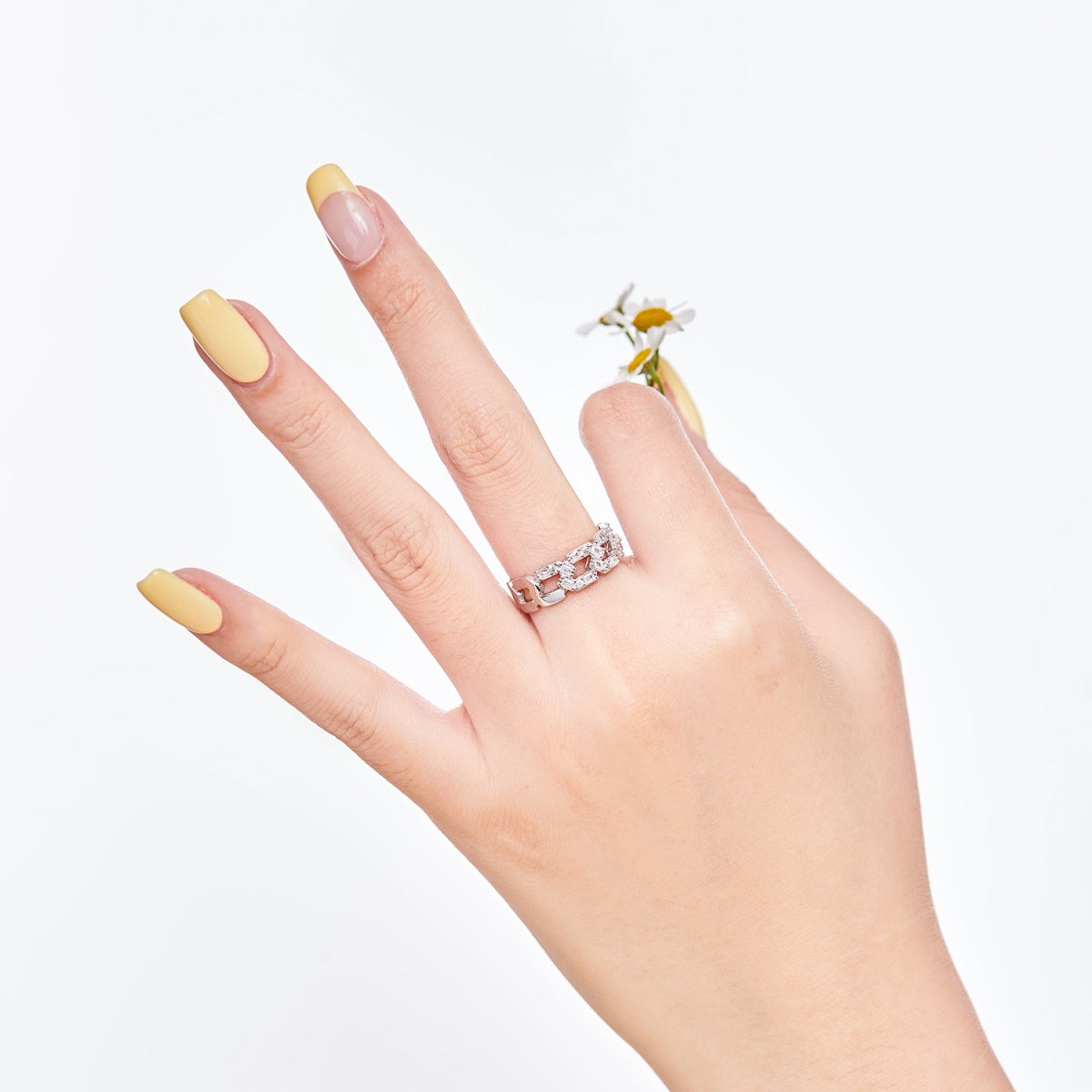 [Charm Aries Jewelry]Sparkling Vibrant Emerald Cut Daily Ring