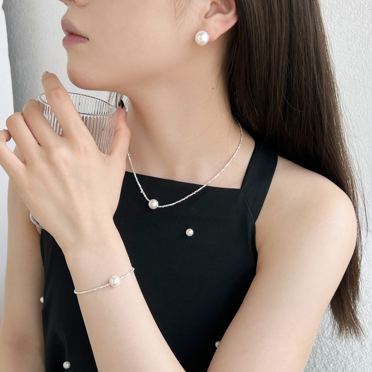 [Charm Aries Jewelry]Delicate Pearl Earrings