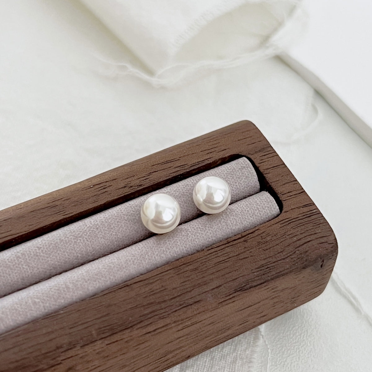 [Charm Aries Jewelry]Delicate Pearl Earrings