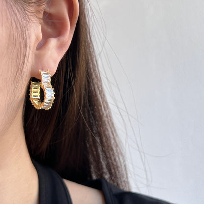 [Charm Aries Jewelry]Radiant Heart Cutout Earrings